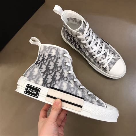 tenis dior precio en dolares|Dior B23 High Top Logo Oblique Hombre .